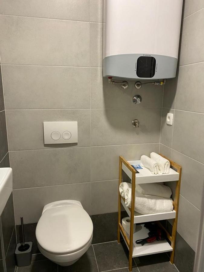 City Vibes Apartment Пула Экстерьер фото