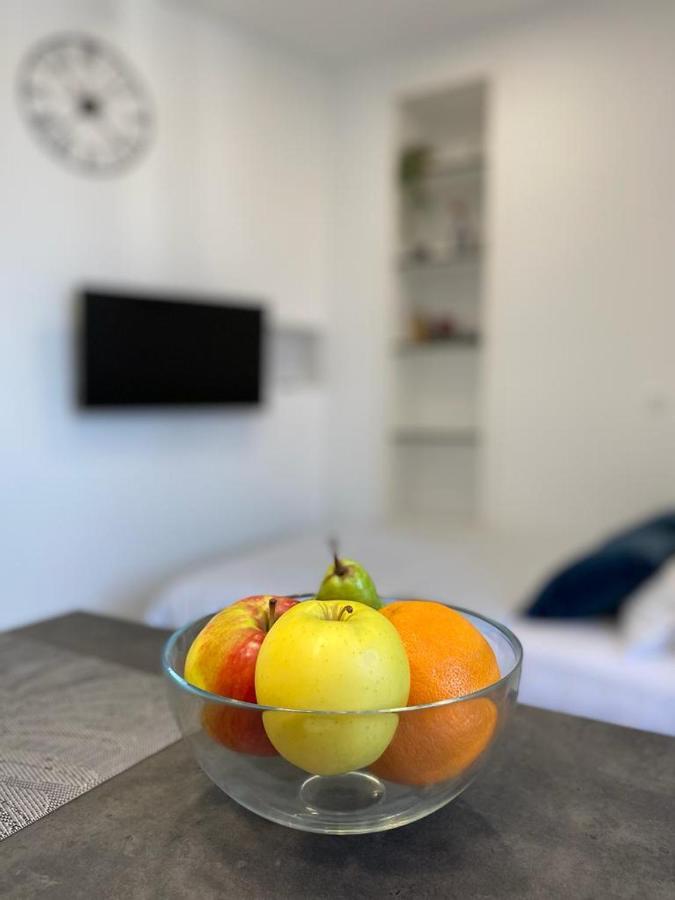 City Vibes Apartment Пула Экстерьер фото
