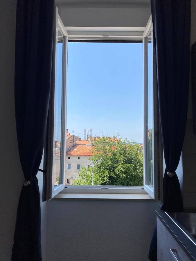 City Vibes Apartment Пула Экстерьер фото