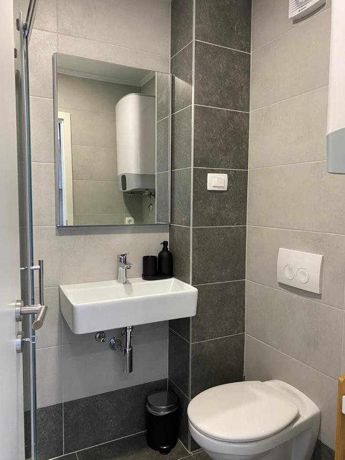 City Vibes Apartment Пула Экстерьер фото